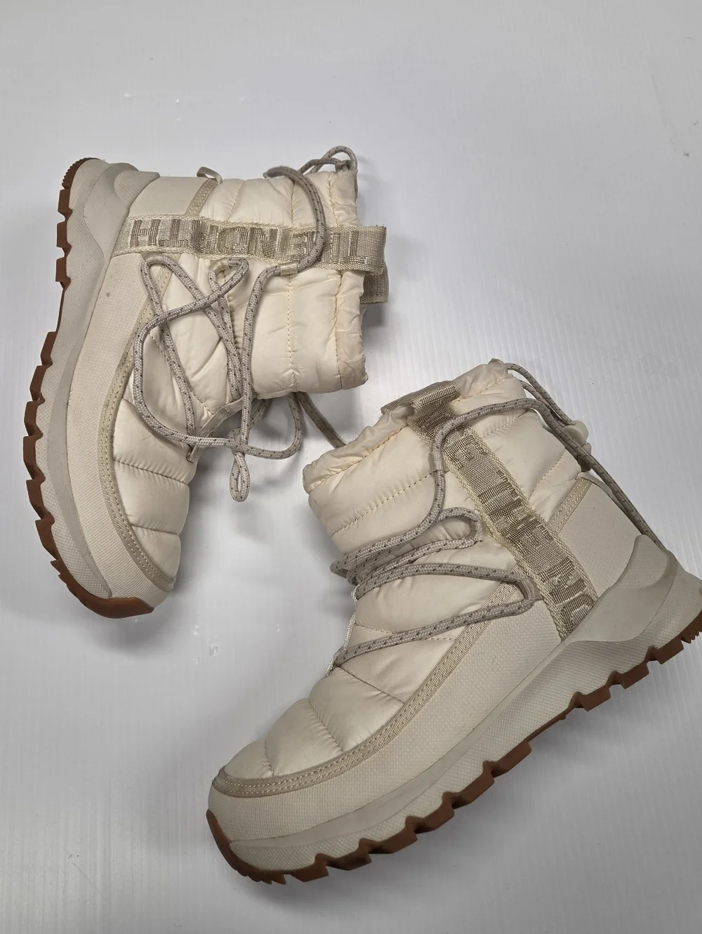THE NORTH FACE Thermoball Lace Up Womens Waterproof Boots Size 7
